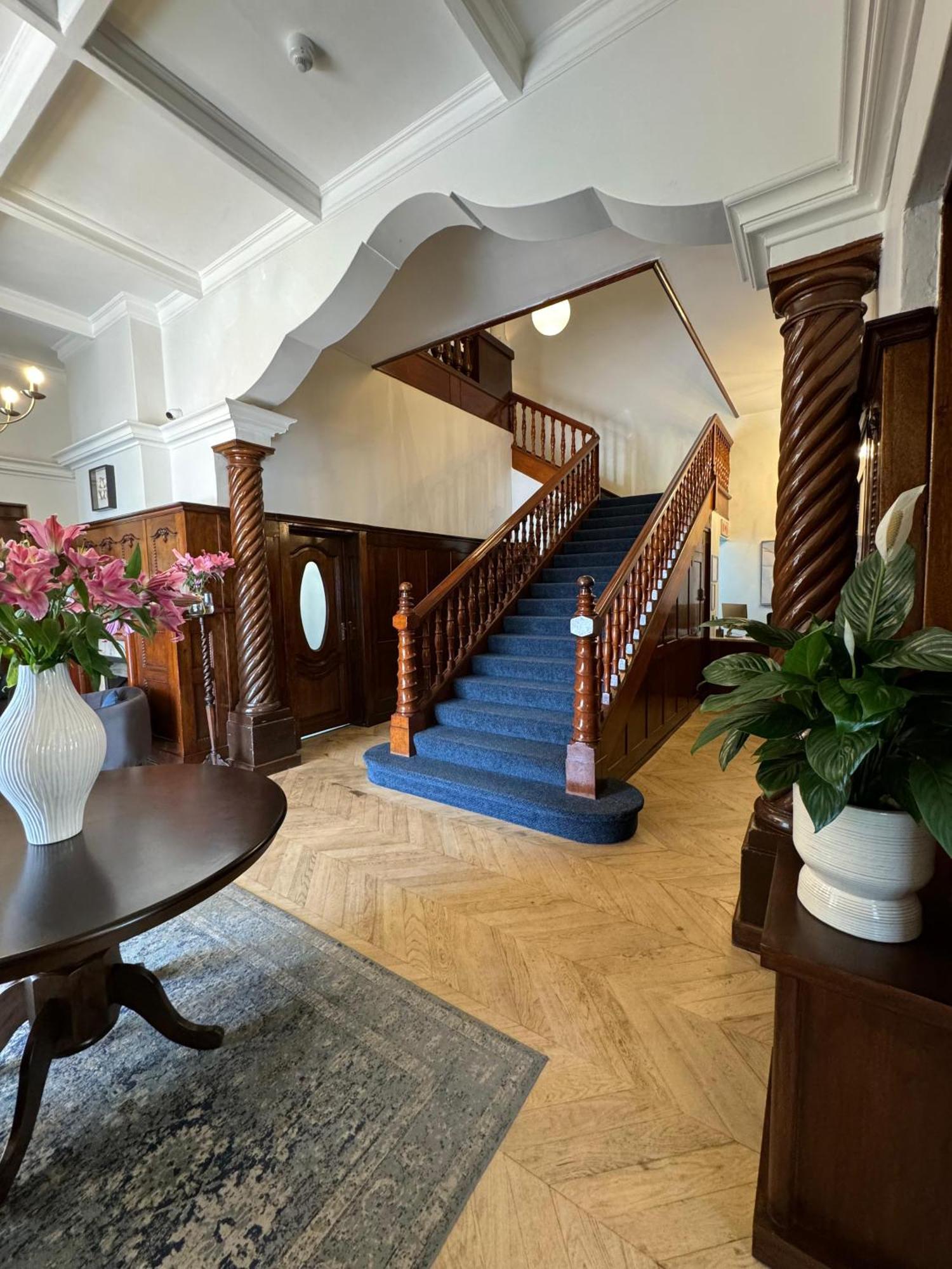 Palm House Boutique And 5* Cape Town